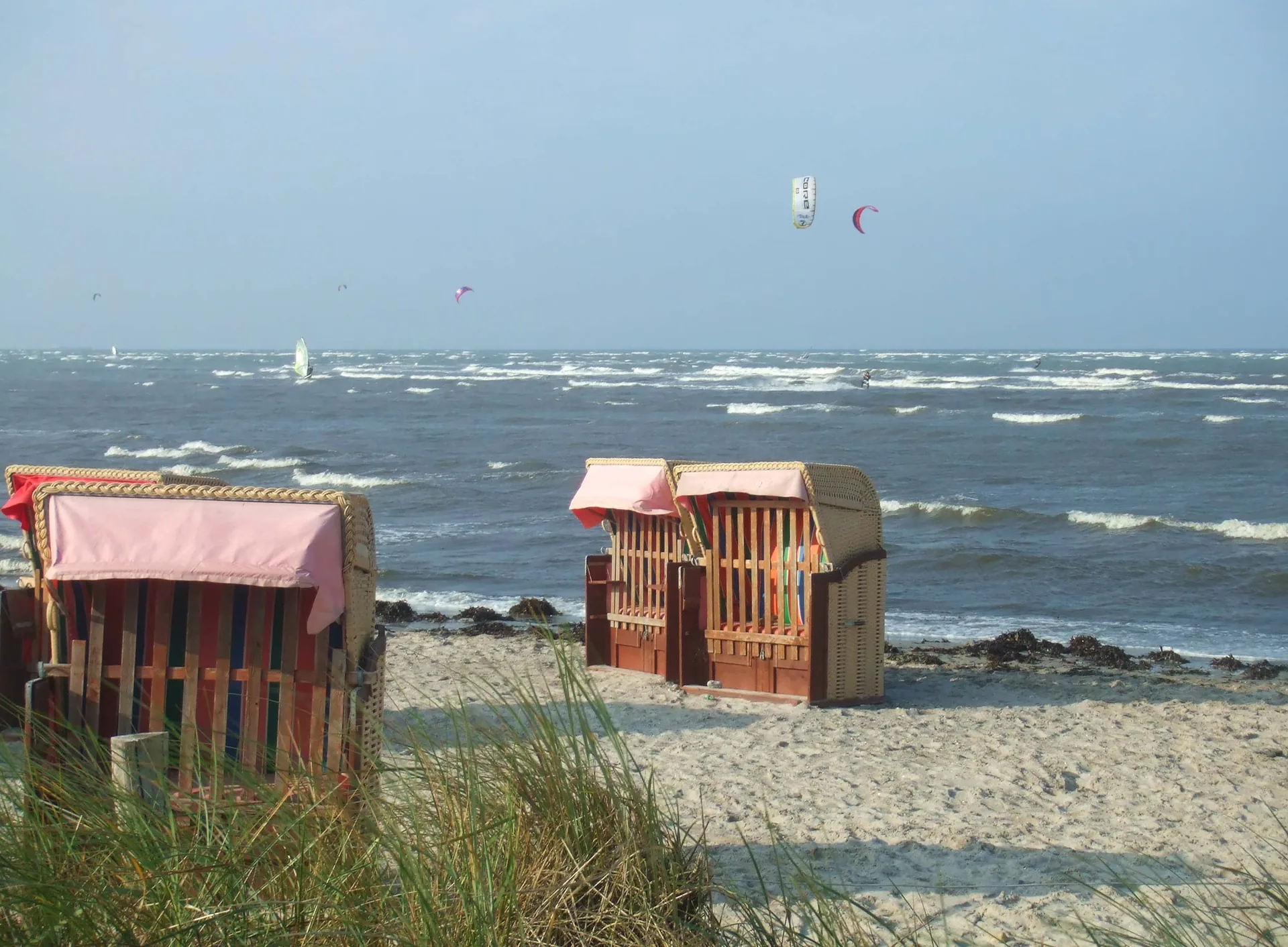 Strandkörbe am Ostseestrand