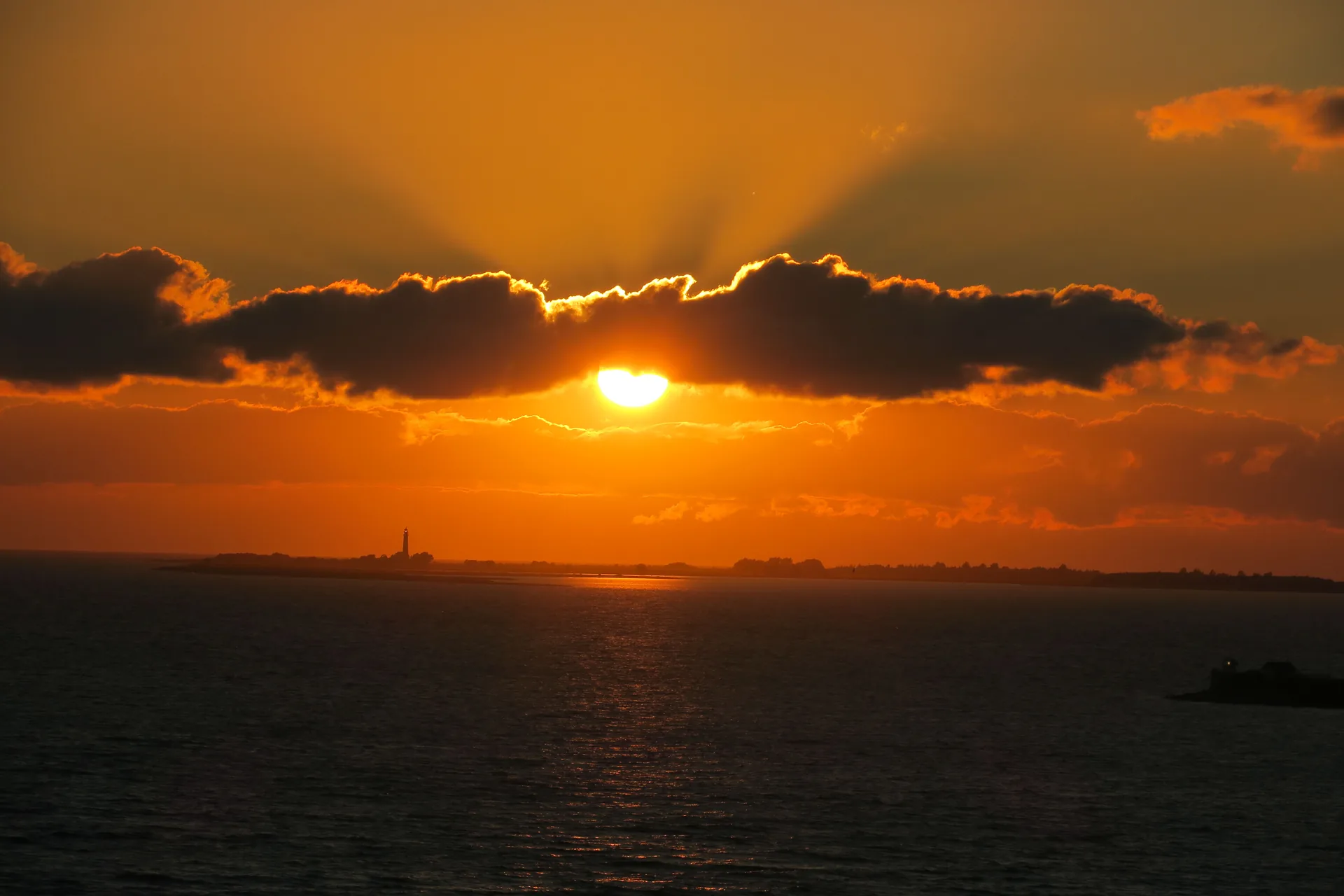 Sonnenuntergang über der Ostsee bei Fehmarn